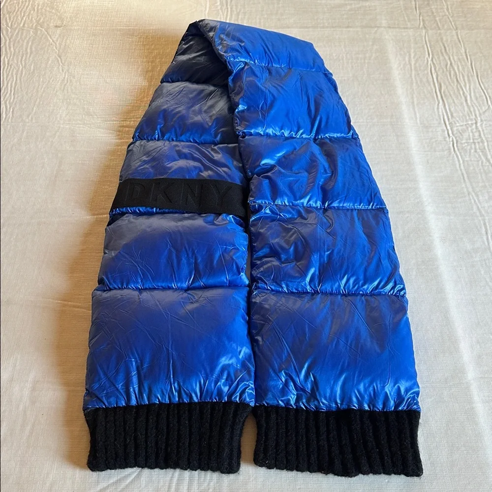 DKNY Quilted Puffer Scarf, One Size - Picture 5 of 9